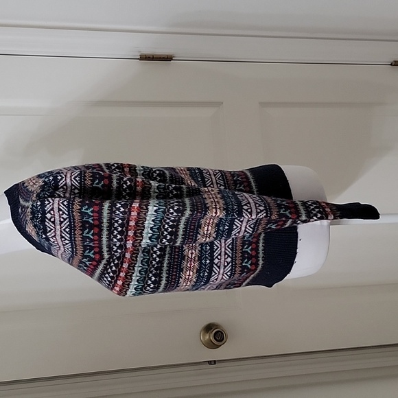 J. Crew Size S Fair Isle Puff Sleeve Crewneck Sweater, Gently Used Condition - Picture 3 of 12